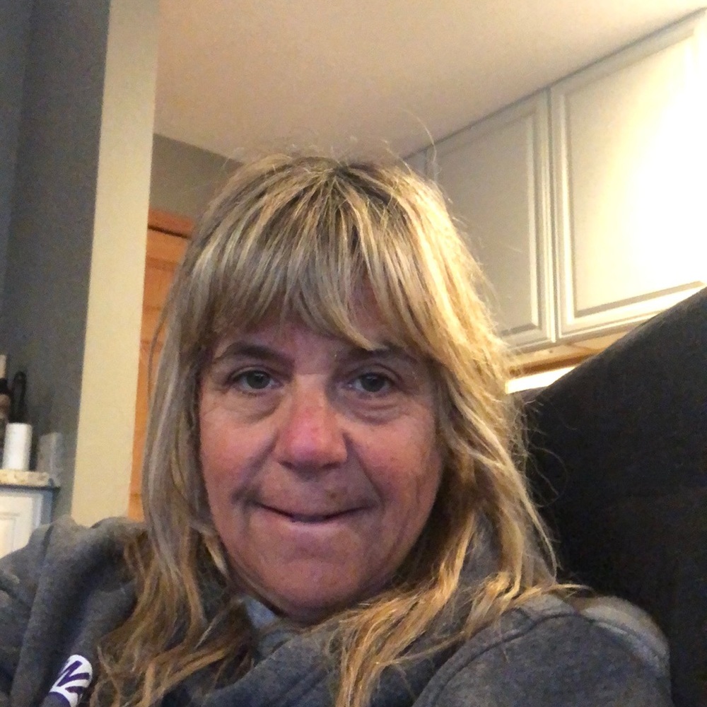 Meet your Posher, Caron